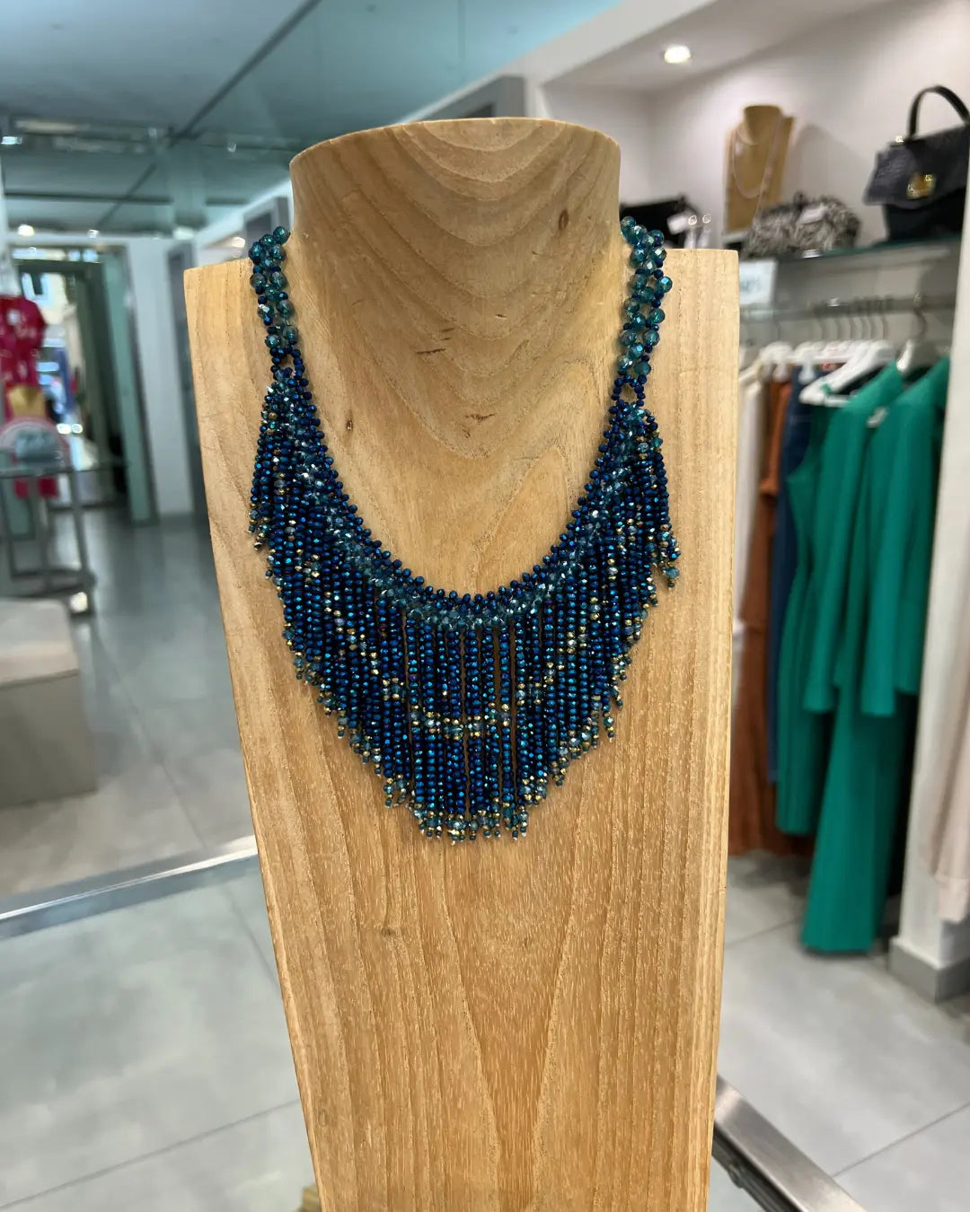 Collier microcristalli frange Ecò dettagli di moda