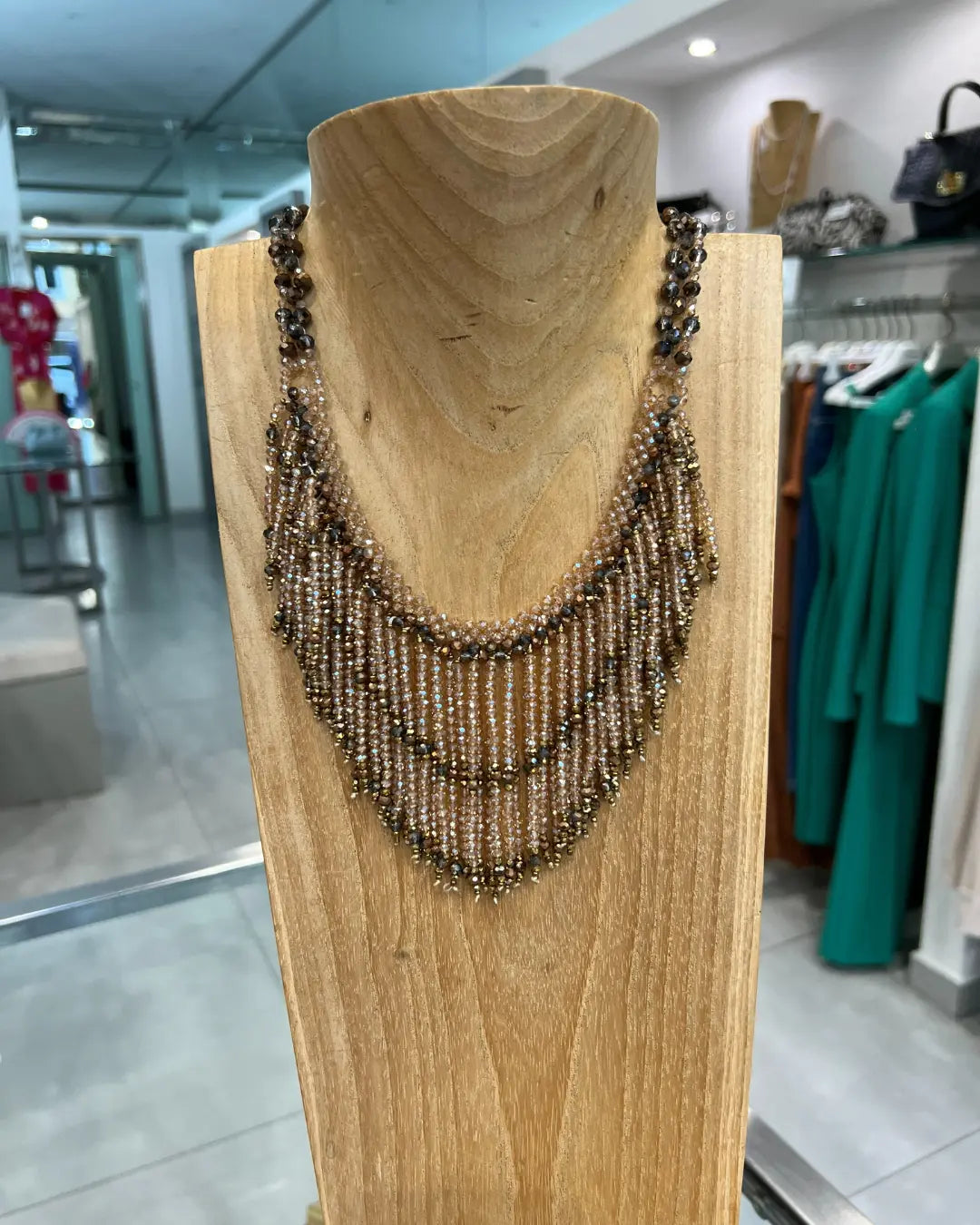 Collier microcristalli frange Ecò dettagli di moda