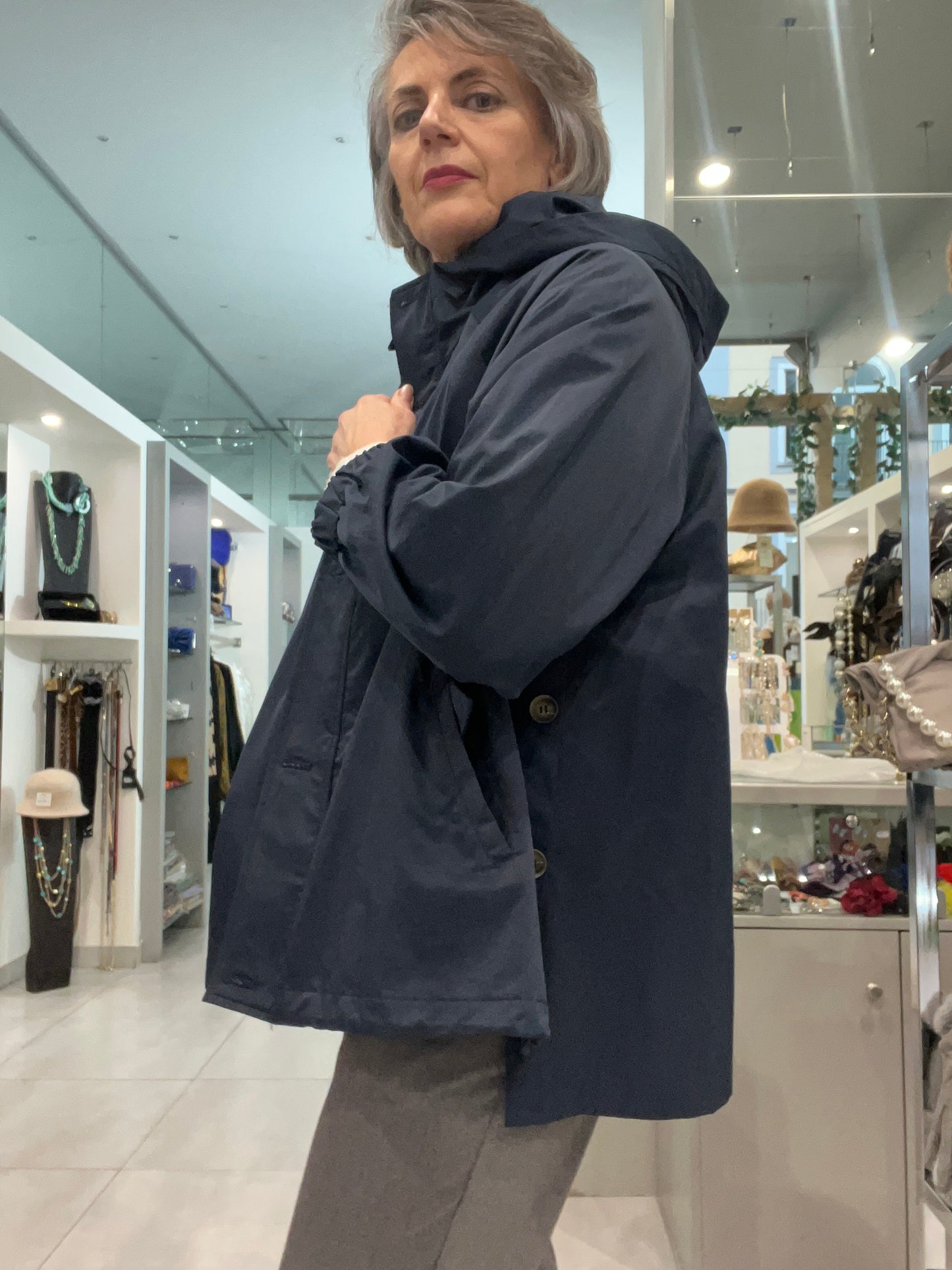 Impermeabile blu corto con cappuccio - DEJAVU - Made in Italy -