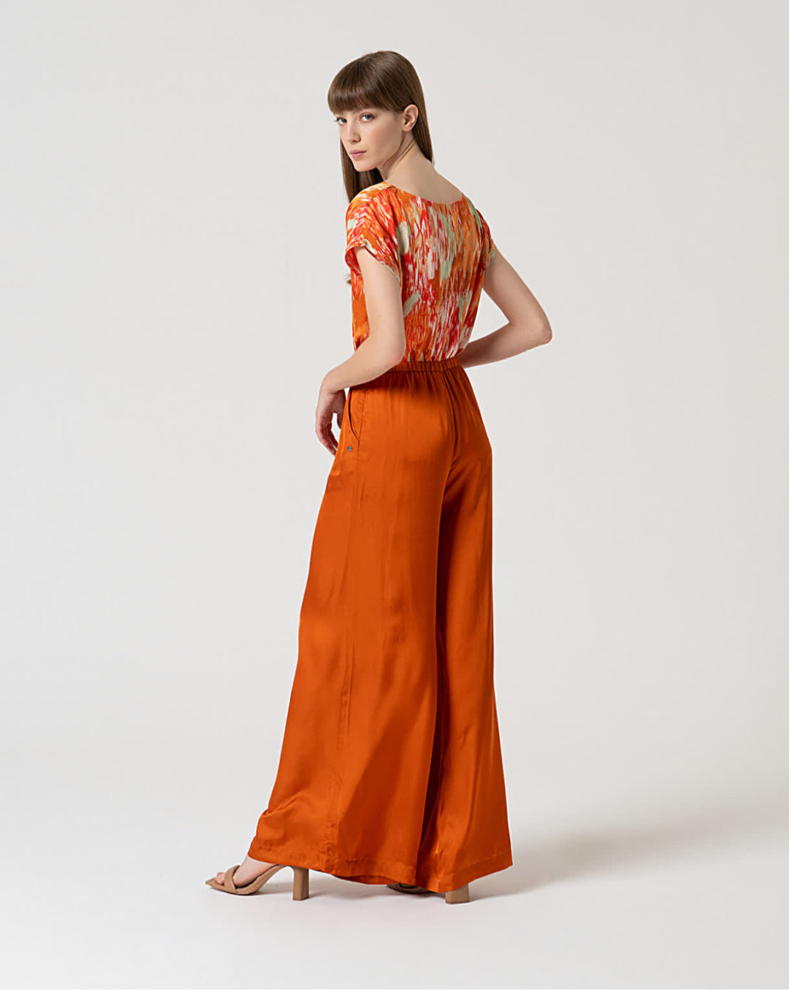 Pantalone largo in raso di viscosa - Surkana-