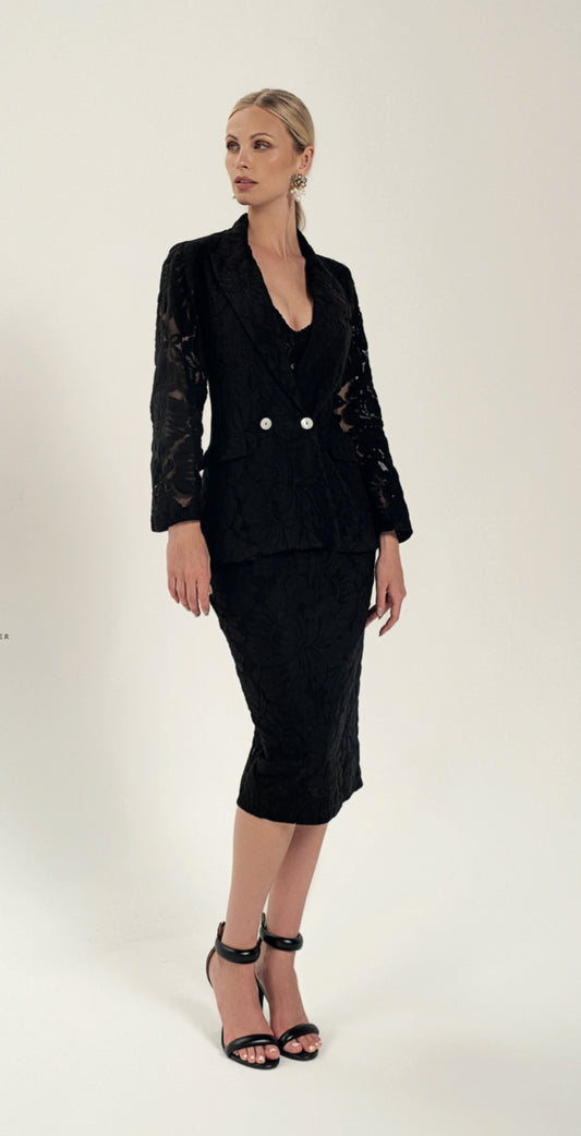 Tailleur Artigli  in pizzo nero con gonna - Made in Italy -